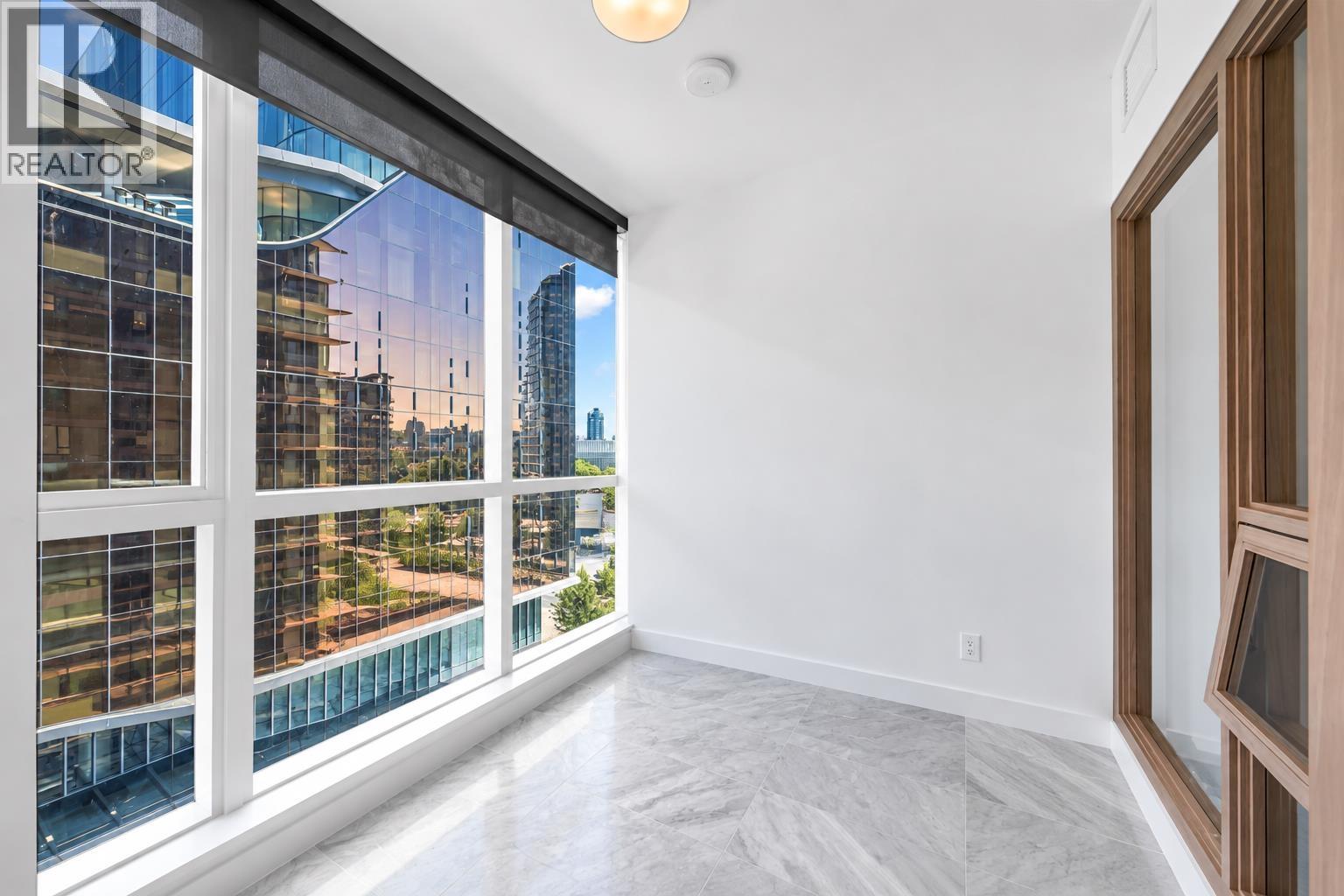 752 38 SMITHE STREET, Vancouver - Image 1