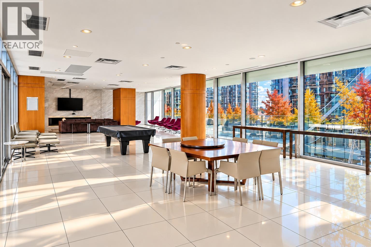 752 38 SMITHE STREET, Vancouver - Image 1