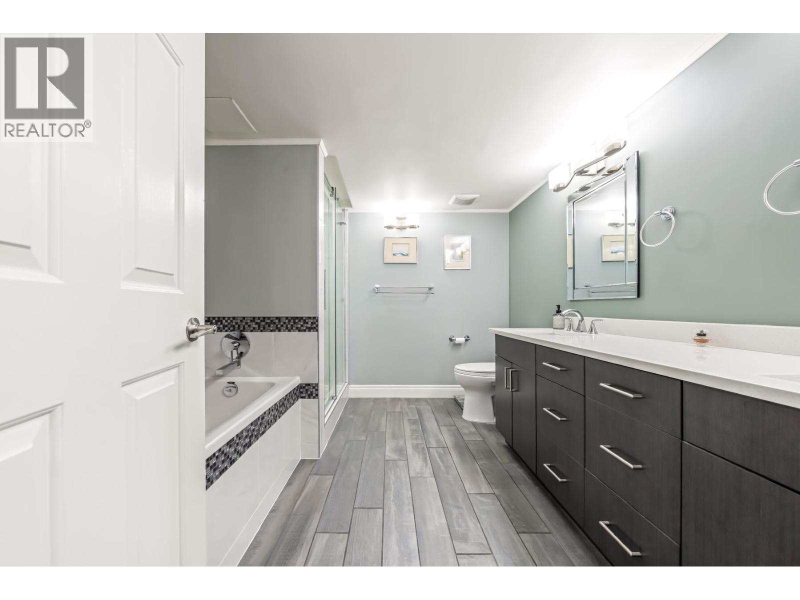 Photo of 306 1230 QUAYSIDE DRIVE 20