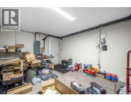 3243 W Broadway, Vancouver, BC V6K2H5 Photo 19