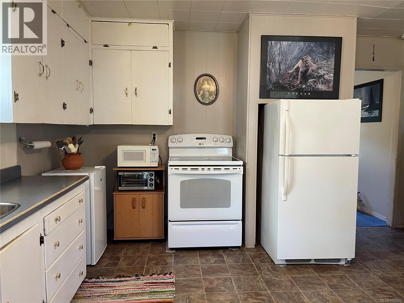 4818 Helen St, Port Alberni - Image 1