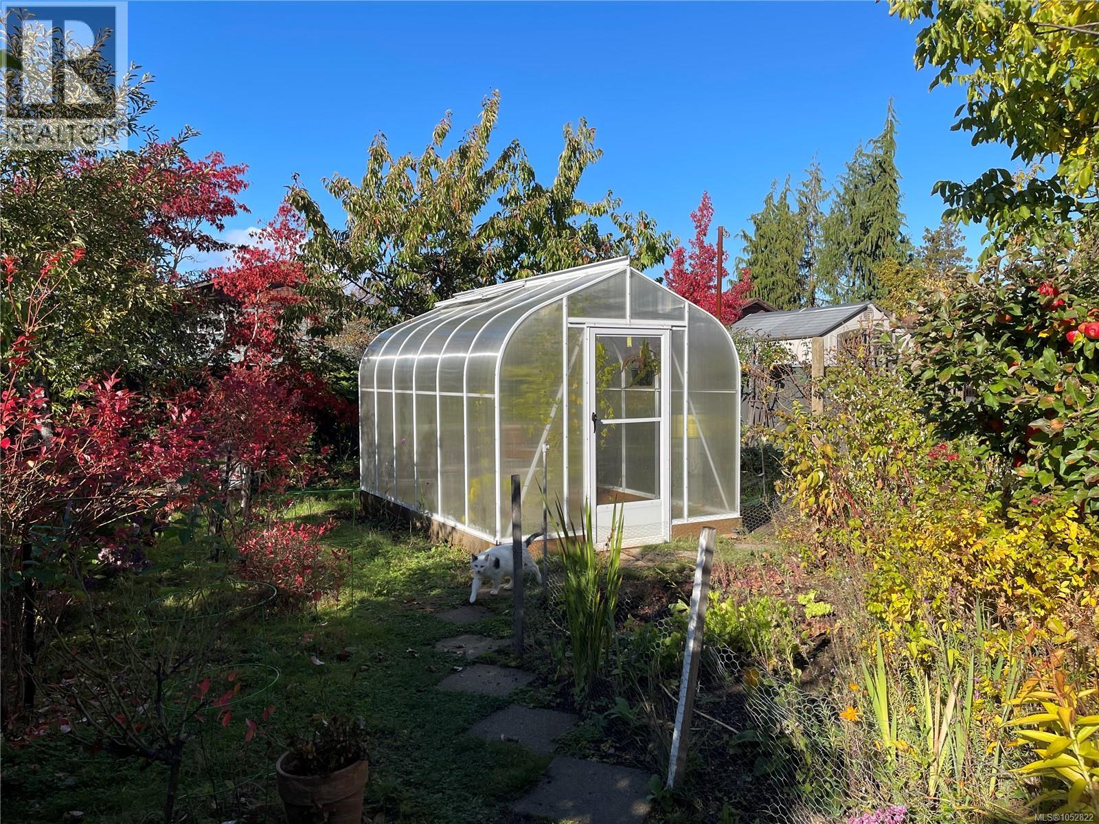 4818 Helen St - 18