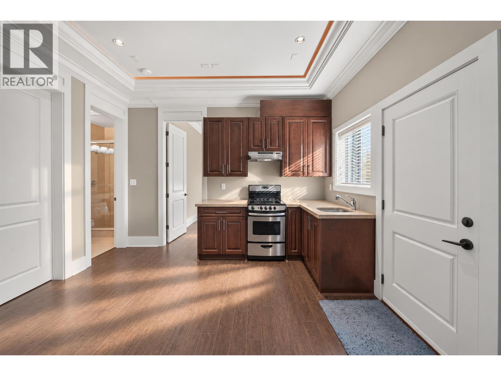 Photo of 6211 BELLFLOWER DRIVE 32