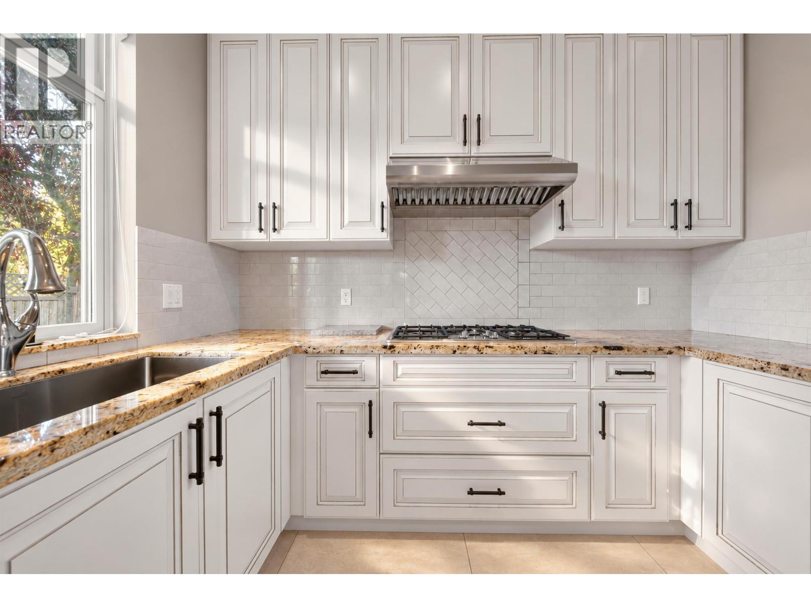 Photo of 6211 BELLFLOWER DRIVE 17