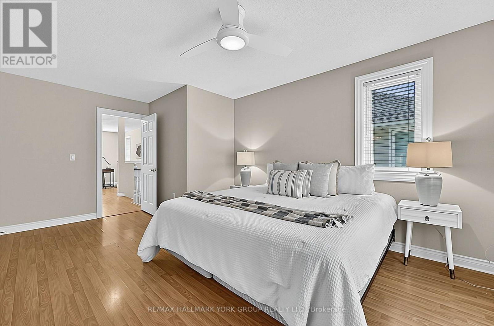 923 Creekfront Way, Newmarket, ON photo 7