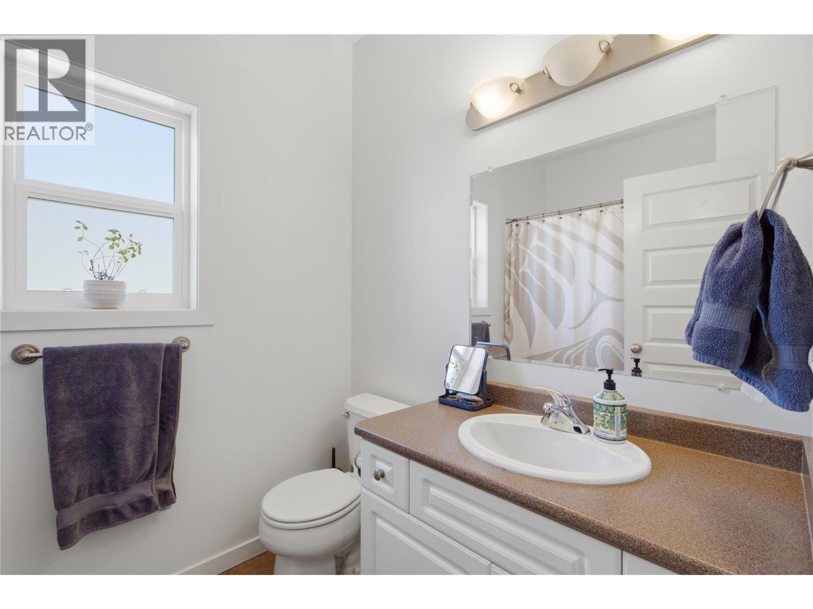 2060 Grasslands Boulevard - 26
