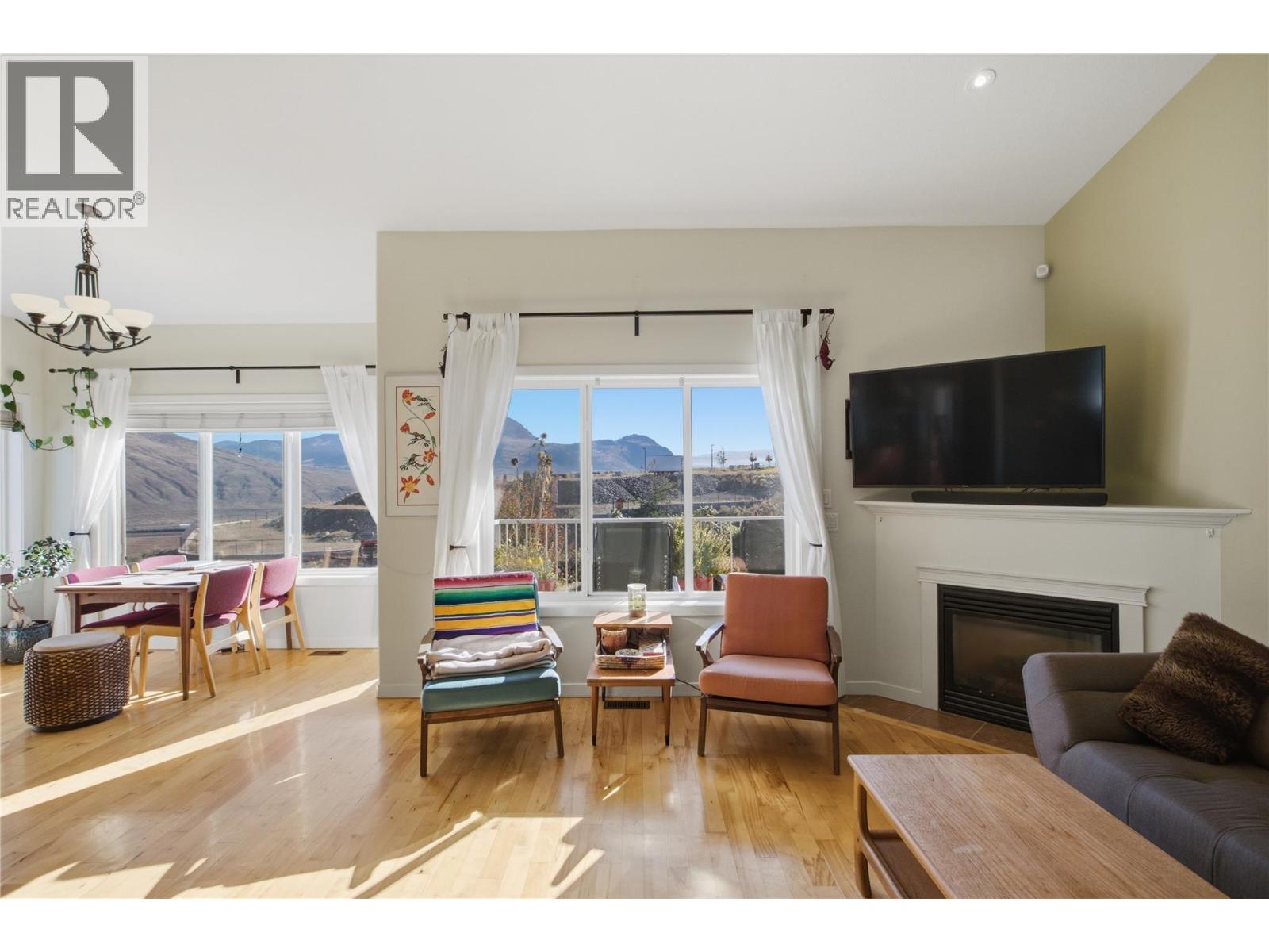 2060 Grasslands Boulevard - 3