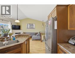 Laundry room - 2060 Grasslands Boulevard, Kamloops, BC V2B0A6 Photo 6