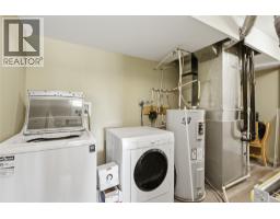 2060 Grasslands Boulevard, Kamloops, BC V2B0A6 Photo 43