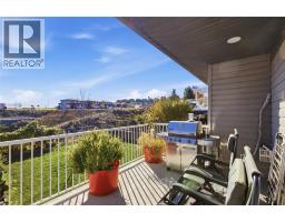 2060 Grasslands Boulevard, Kamloops, BC V2B0A6 Photo 45