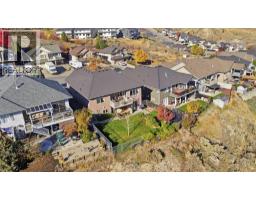 2060 Grasslands Boulevard, Kamloops, BC V2B0A6 Photo 59