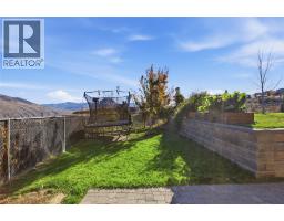 2060 Grasslands Boulevard, Kamloops, BC V2B0A6 Photo 55
