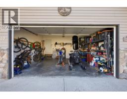 2060 Grasslands Boulevard, Kamloops, BC V2B0A6 Photo 56