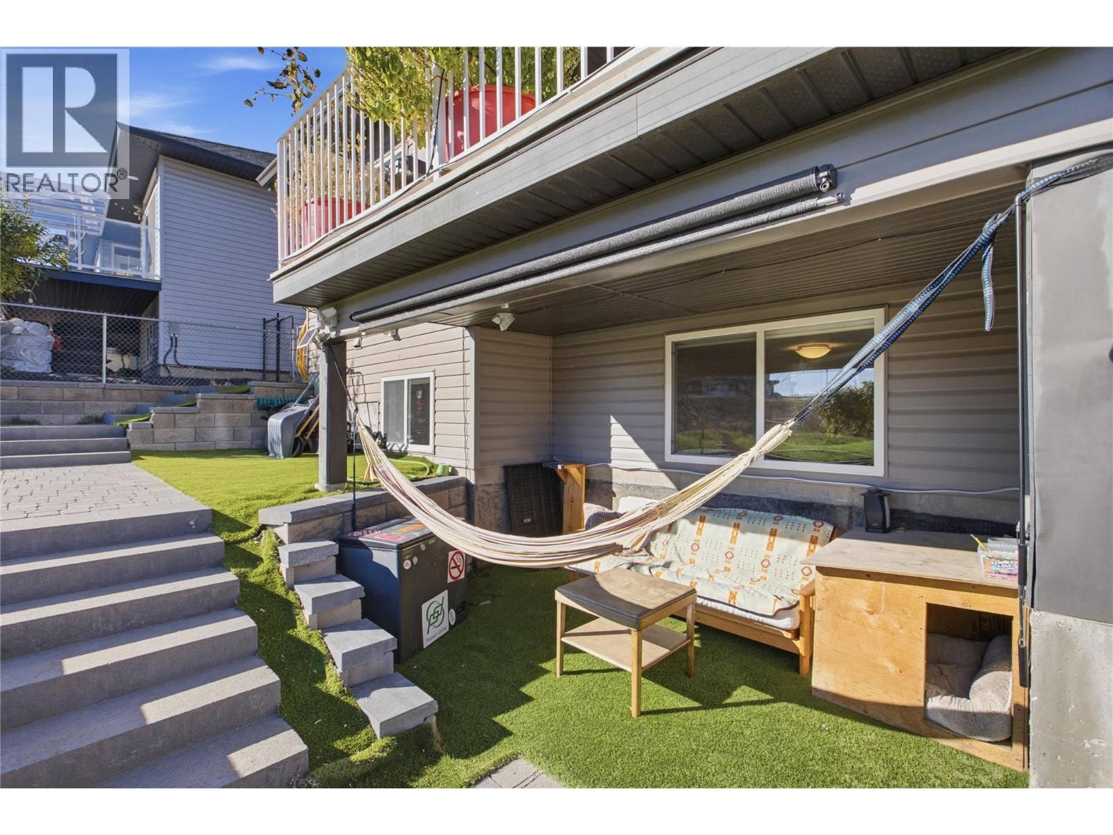 2060 Grasslands Boulevard - 53
