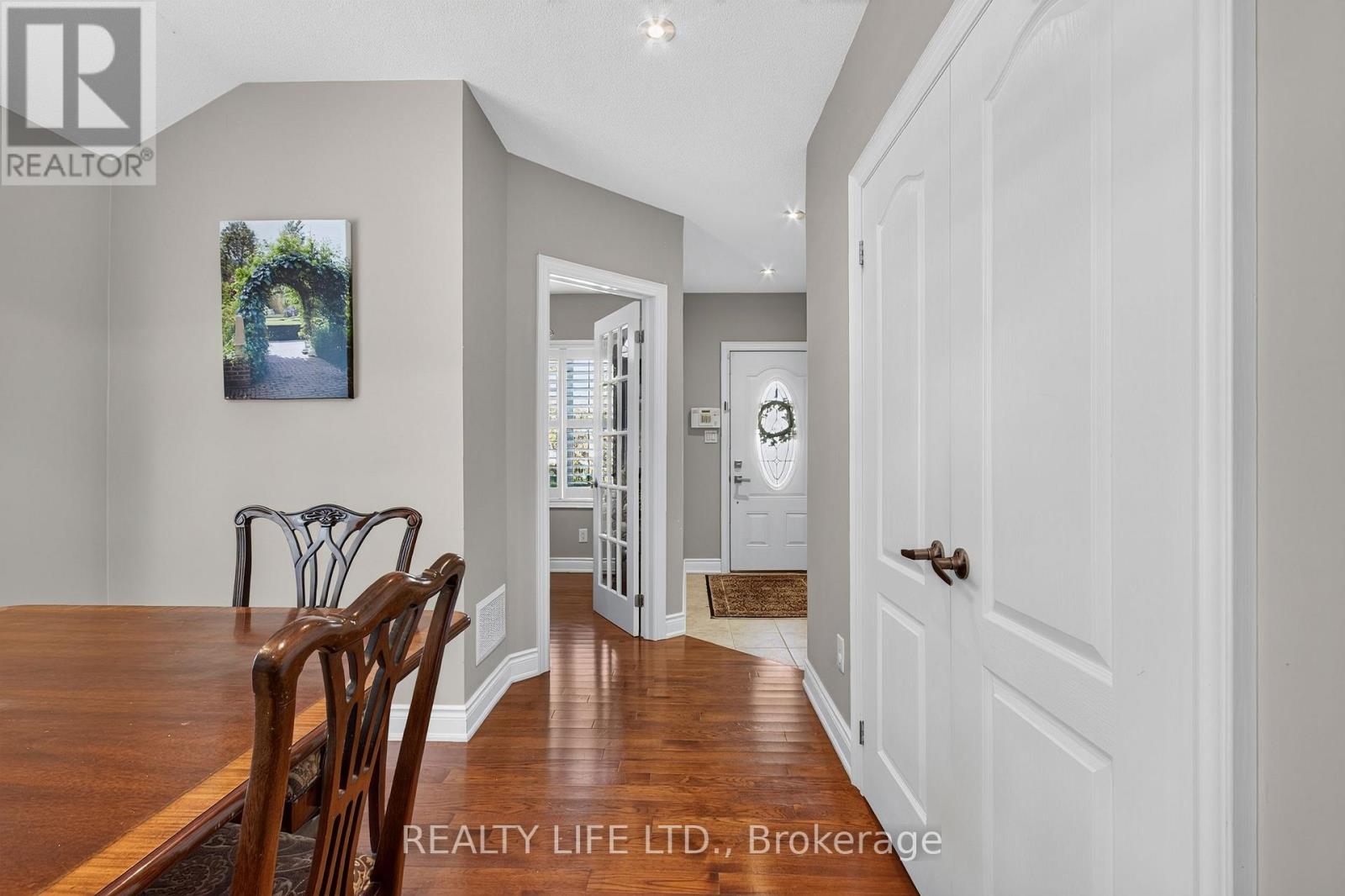 44 Miles Street, Milton, ON photo 5