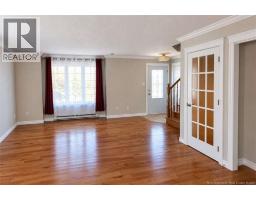 34 Tanya Crescent, photo 3