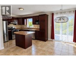 34 Tanya Crescent, photo 8