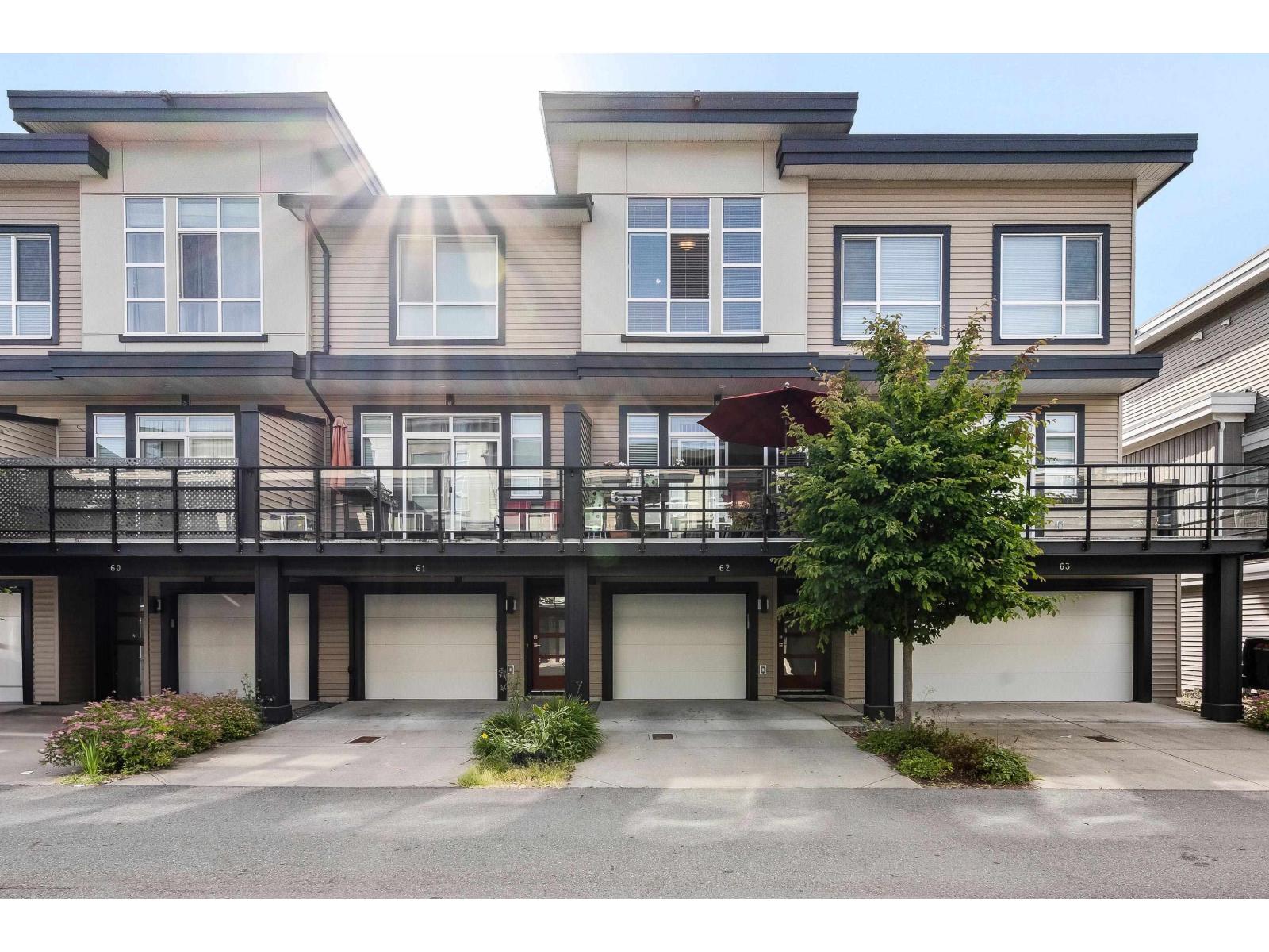 Photo of 62 8413 MIDTOWN WAY, Chilliwack Proper South 34