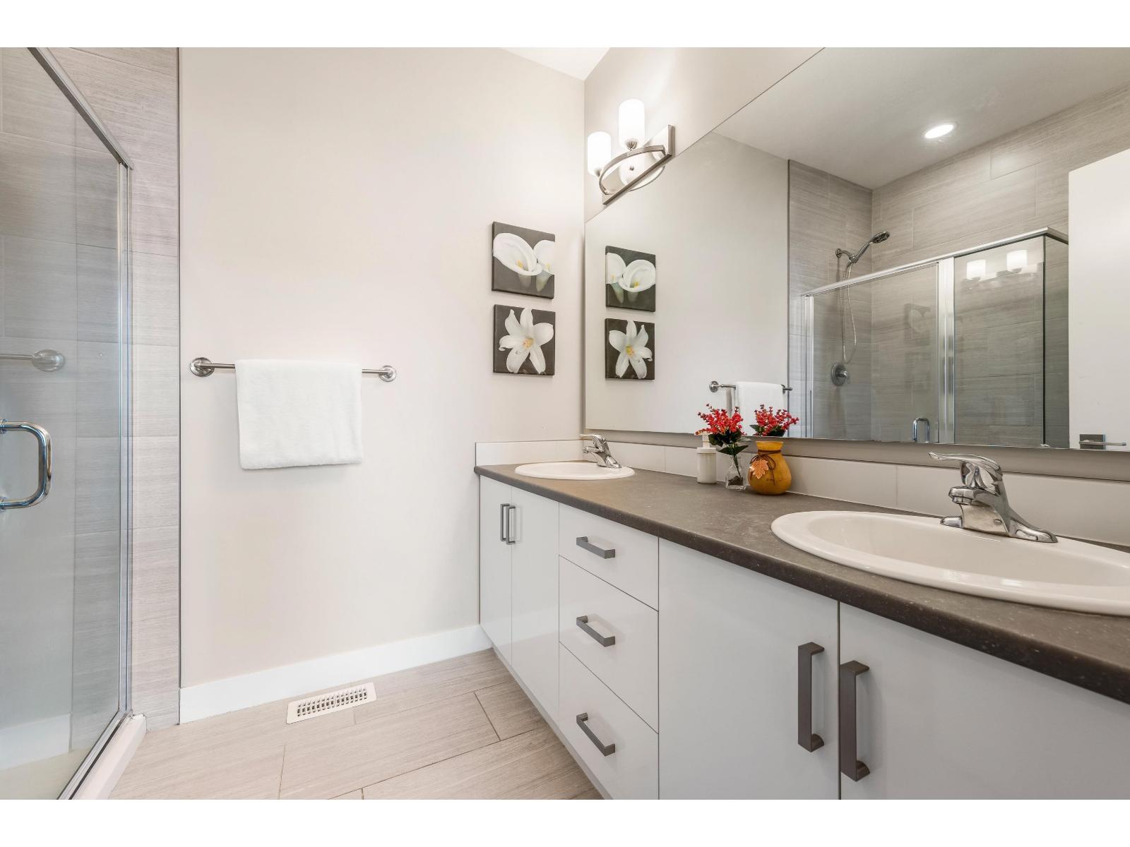 Photo of 62 8413 MIDTOWN WAY, Chilliwack Proper South 23