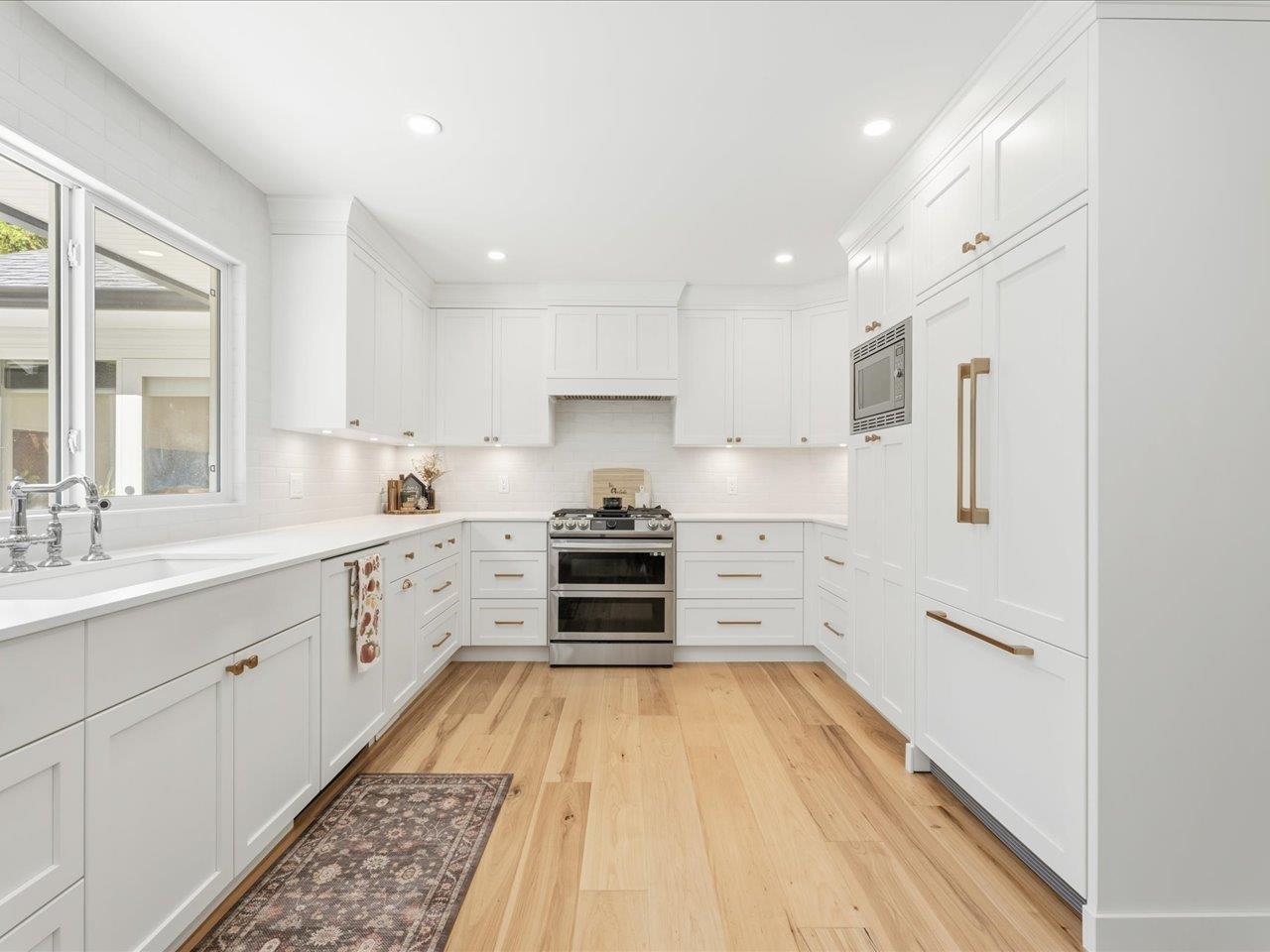 Photo of 9007 214B STREET 15