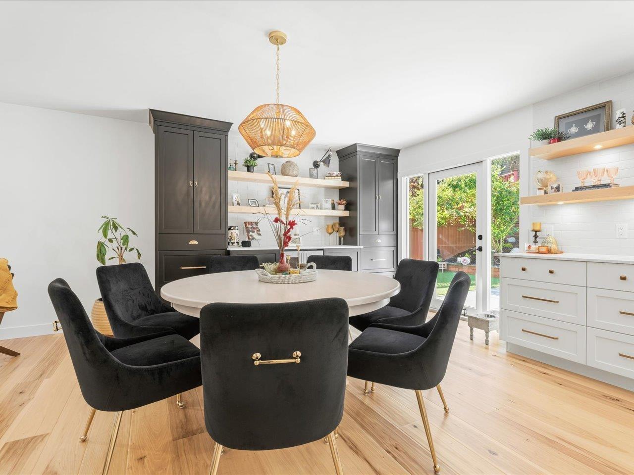 Photo of 9007 214B STREET 10