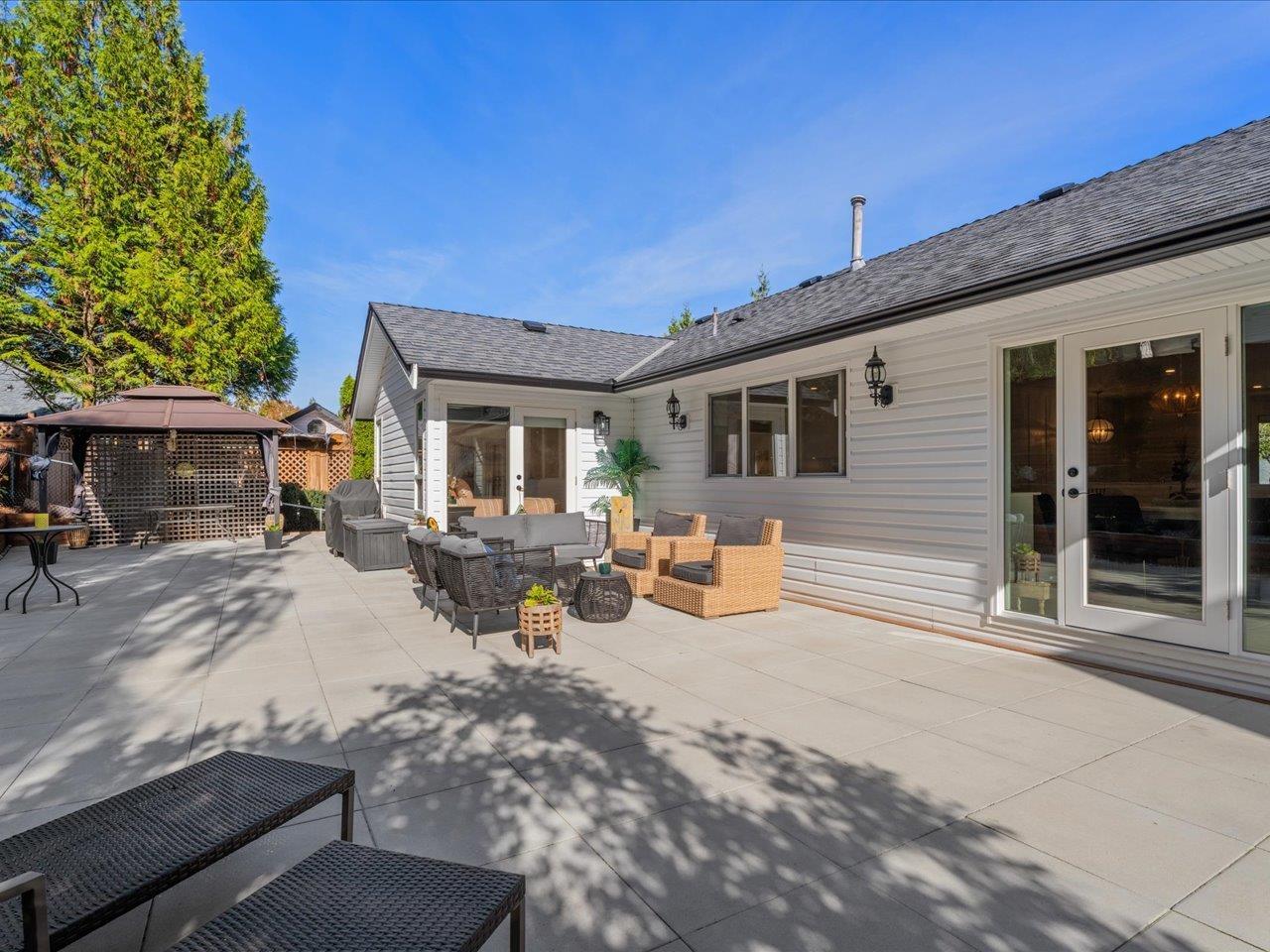 Photo of 9007 214B STREET 29