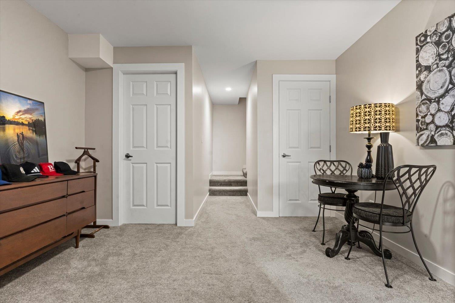 Photo of 3297 VERNON TERRACE 24