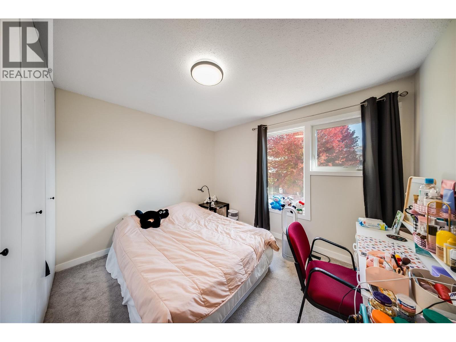 3307 LAUREL Crescent, Trail - Image 1