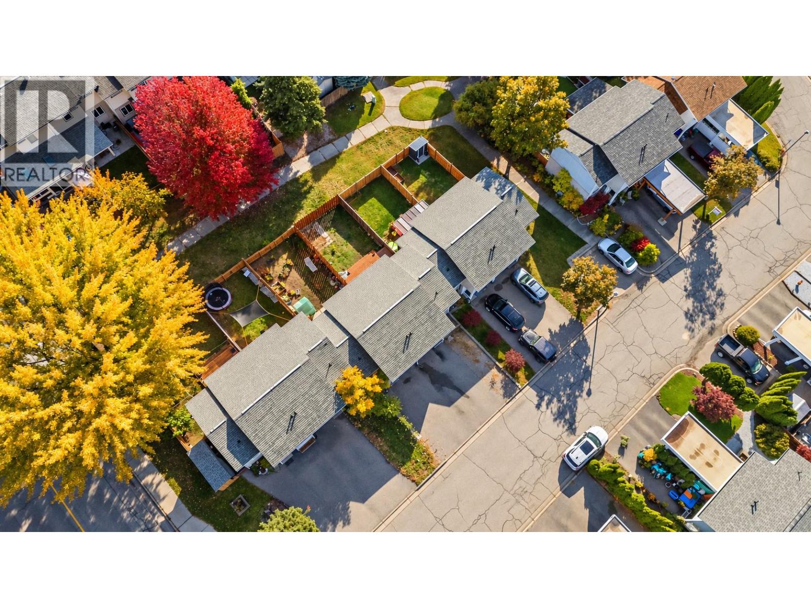 3307 LAUREL Crescent, Trail - Image 1