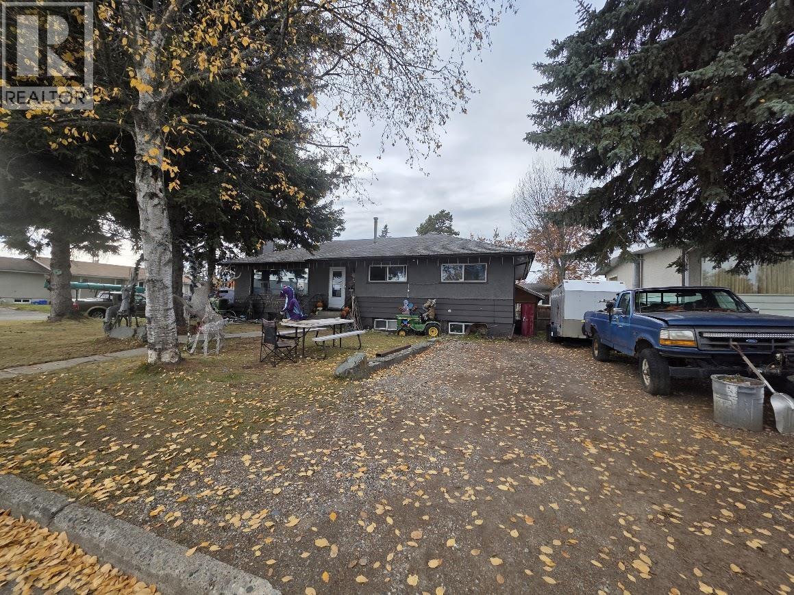 285 IRWIN STREET - 1