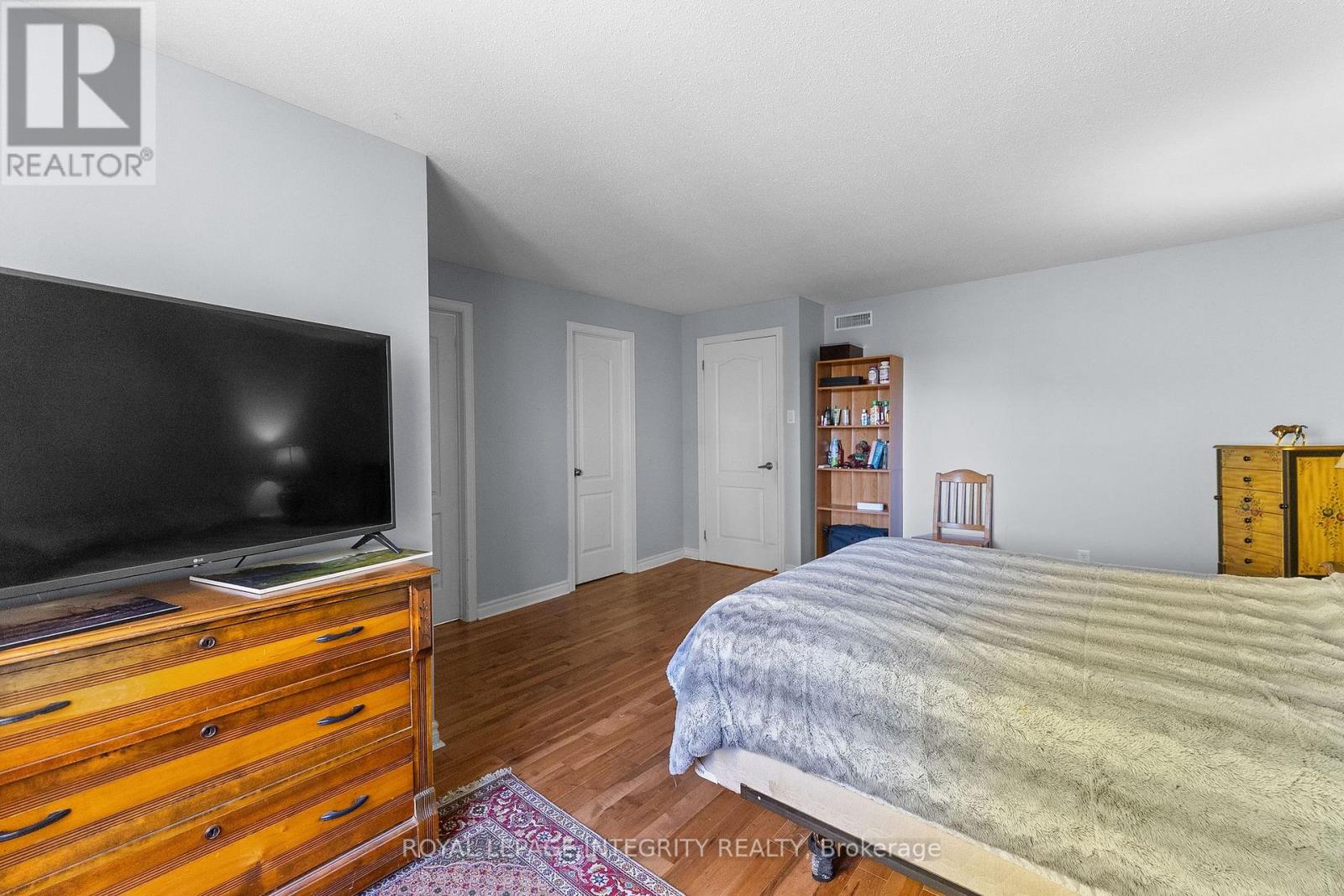 1930 ASHMONT STREET - 16