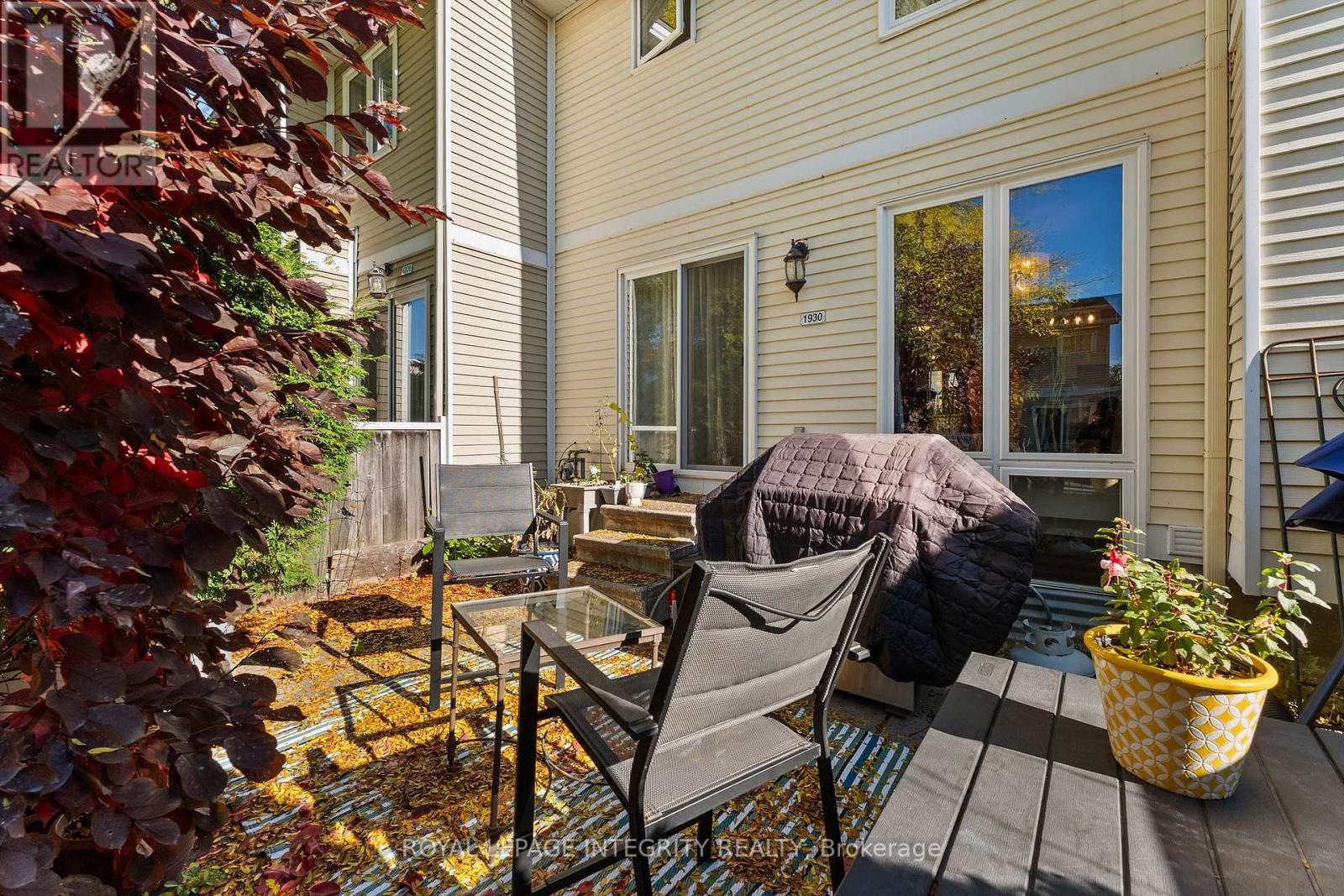 1930 ASHMONT STREET - 27