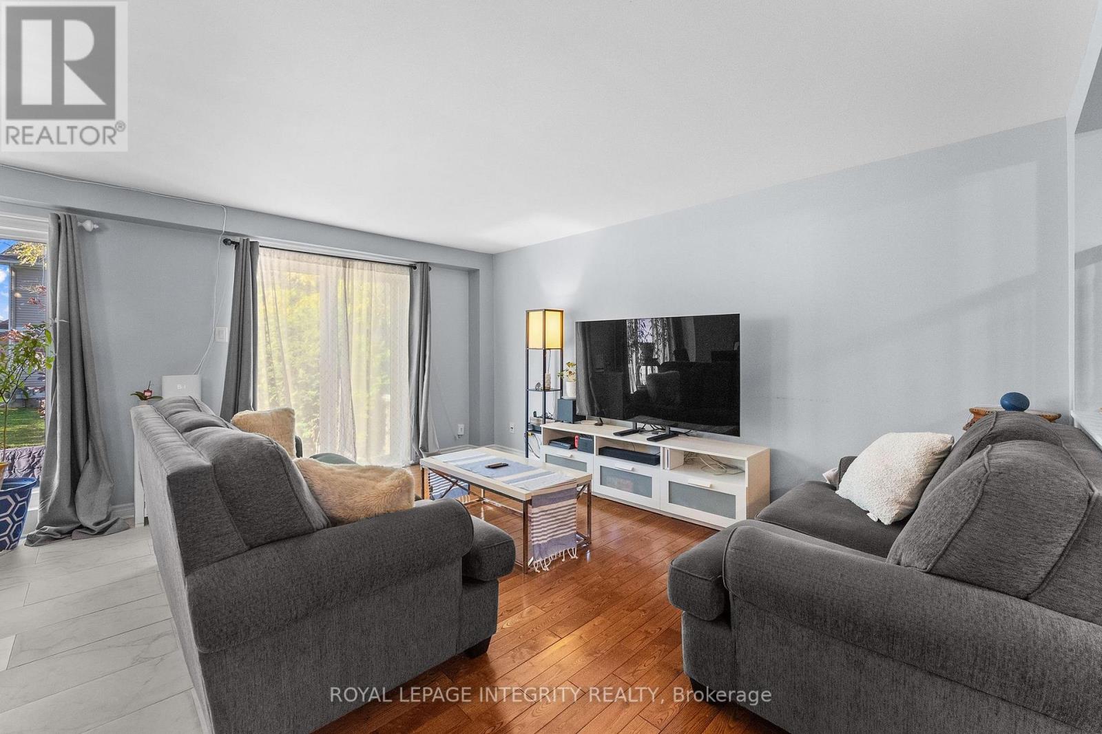 1930 ASHMONT STREET, Ottawa — photo 6