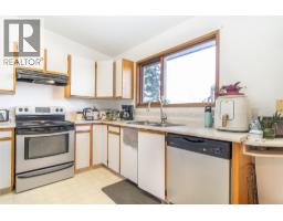 Primary Bedroom - 2970 Sandstone Drive, West Kelowna, BC V4T1T2 Photo 9
