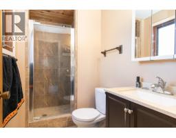 2970 Sandstone Drive, West Kelowna, BC V4T1T2 Photo 16