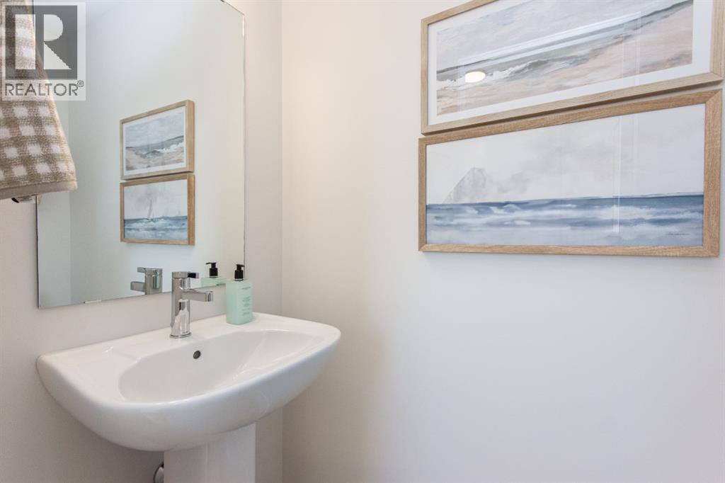 Listing photo – 25 Beacon Hill Drive, Sylvan Lake