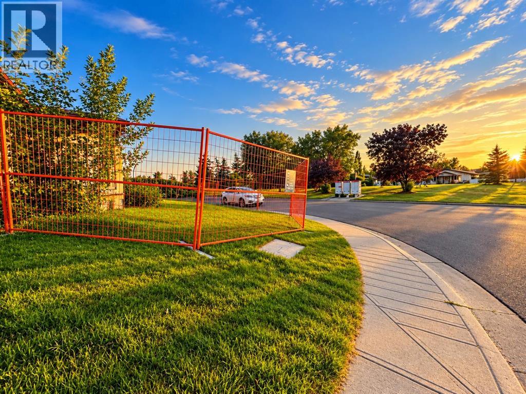 3040 Rundleside Drive NE photo 2