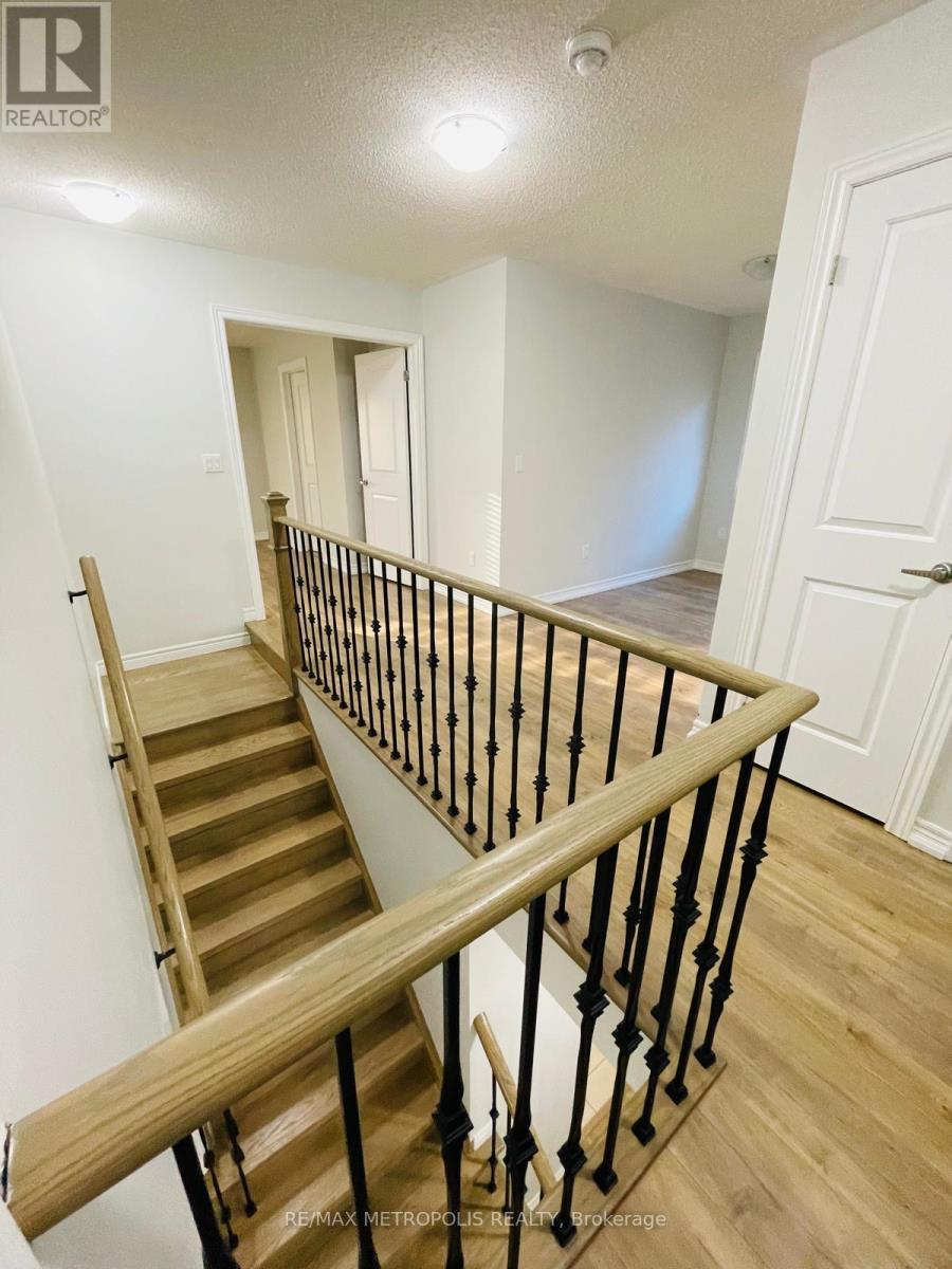 10 BARCHARD STREET, Clarington (Newcastle) — photo 9