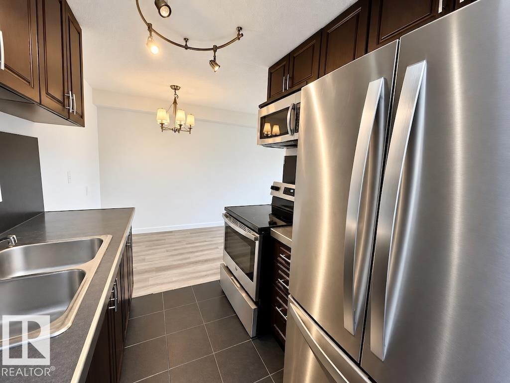 Property photograph 2 for MLS E4490537