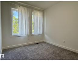 #upper 10125 116 Av Nw Nw, Edmonton, AB T5G2T5 Photo 6