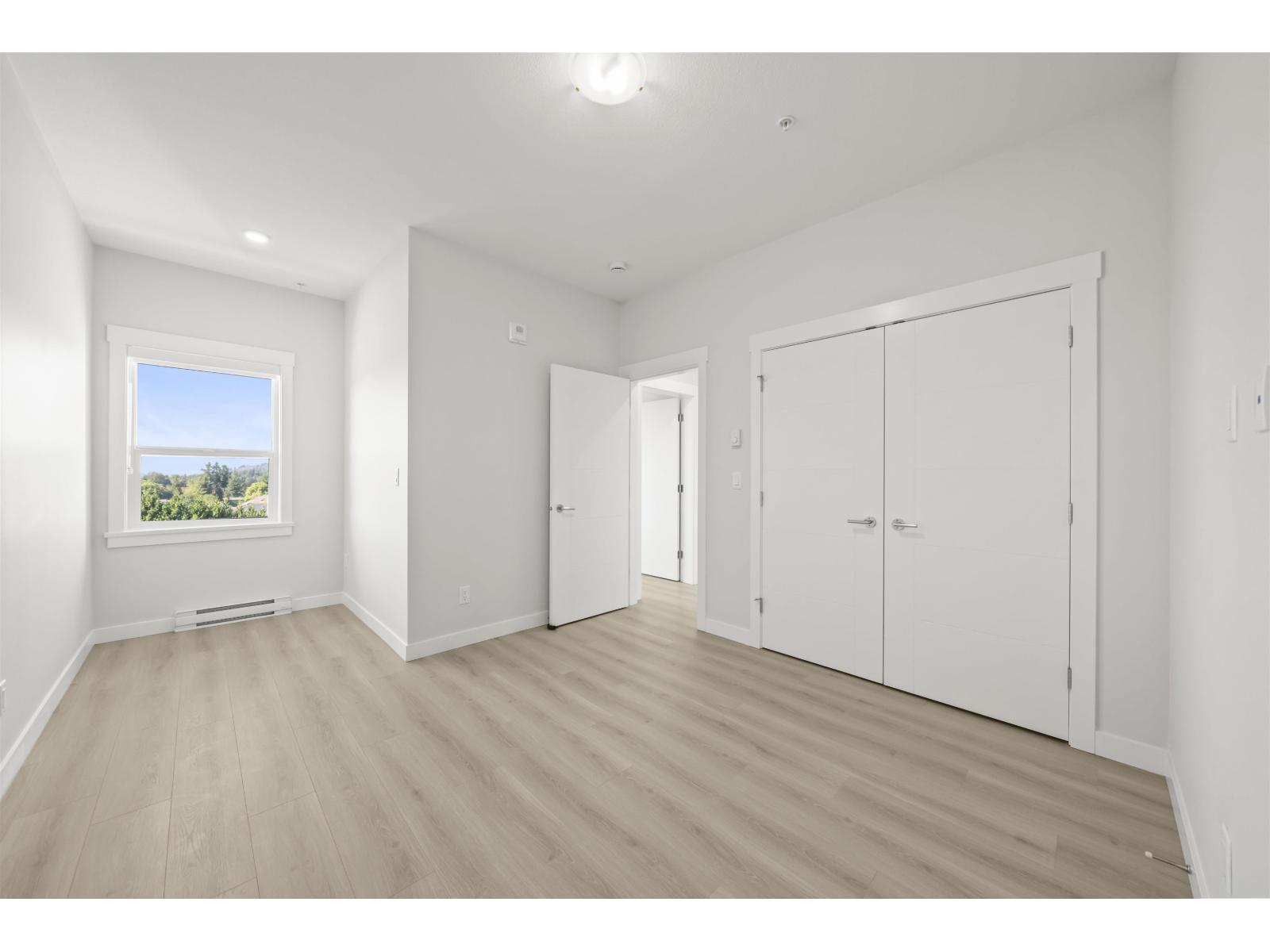 Photo of 614 8423 CEDAR STREET 12