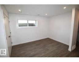 10820 86 Av Nw Nw, Edmonton, AB T6E2N2 Photo 8