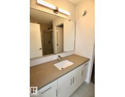 10820 86 Av Nw Nw, Edmonton, AB T6E2N2 Photo 16
