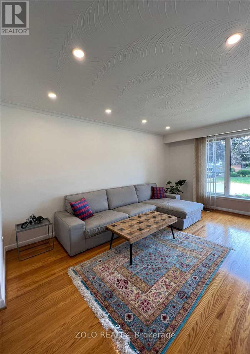 MAIN FLOOR - 346 WENLOCK AVENUE, Richmond Hill (Harding) — photo 3