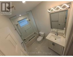 35 Knowles Crescent, Aurora, ON L4G1Z6 Photo 13