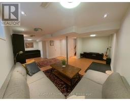35 Knowles Crescent, Aurora, ON L4G1Z6 Photo 17