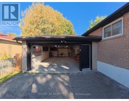 35 Knowles Crescent, Aurora, ON L4G1Z6 Photo 19