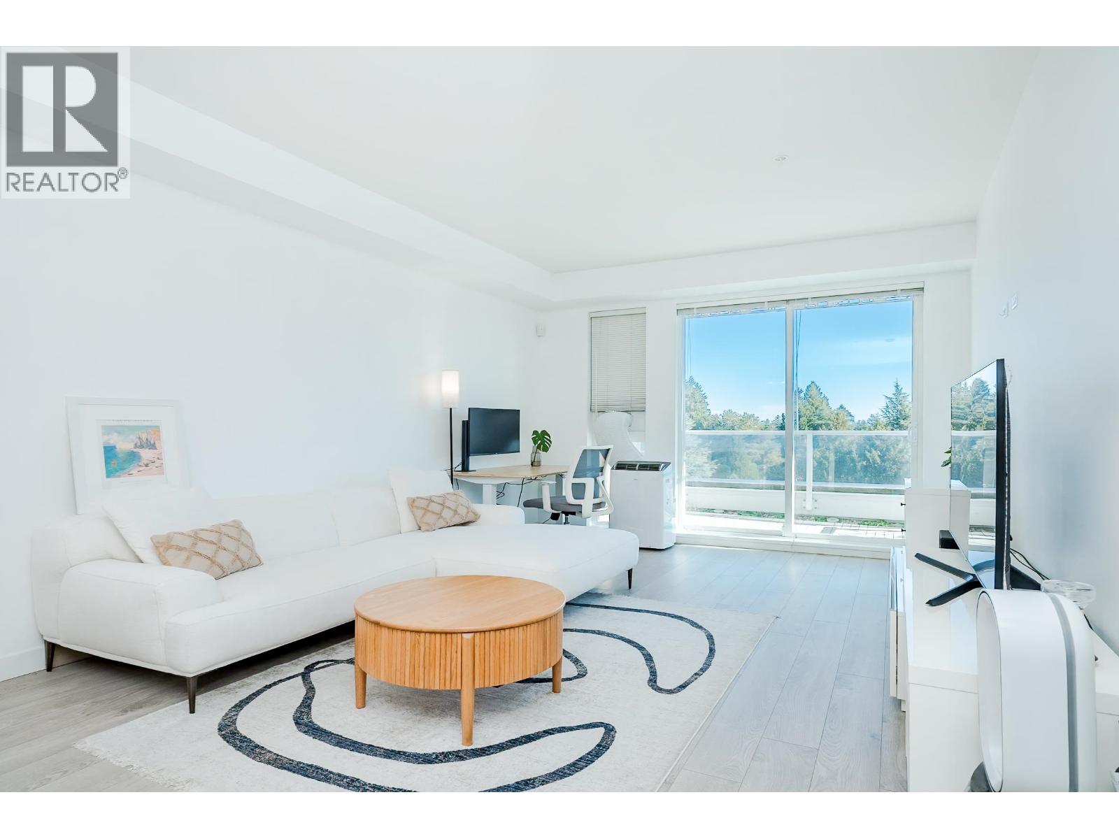 Photo of 602 6677 CAMBIE STREET 9