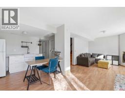 309 Sandringham Road Nw, Calgary, AB T3K3Z1 Photo 18