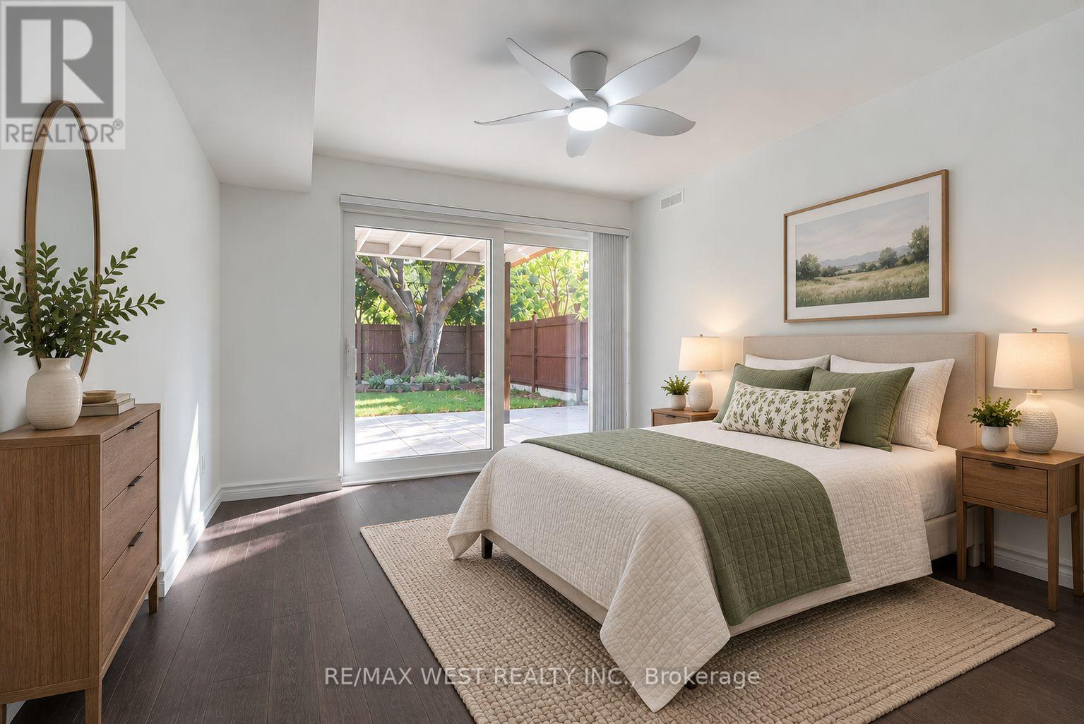 42 Masseygrove Crescent, Toronto, ON photo 15